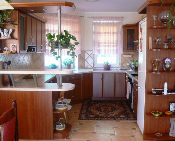 p1000804